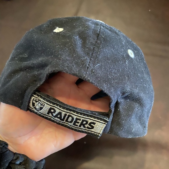 Raiders hat - Picture 2 of 4